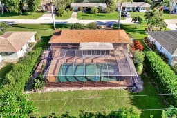Picture of 732 Sesame Ct, Cape Coral, FL 33904