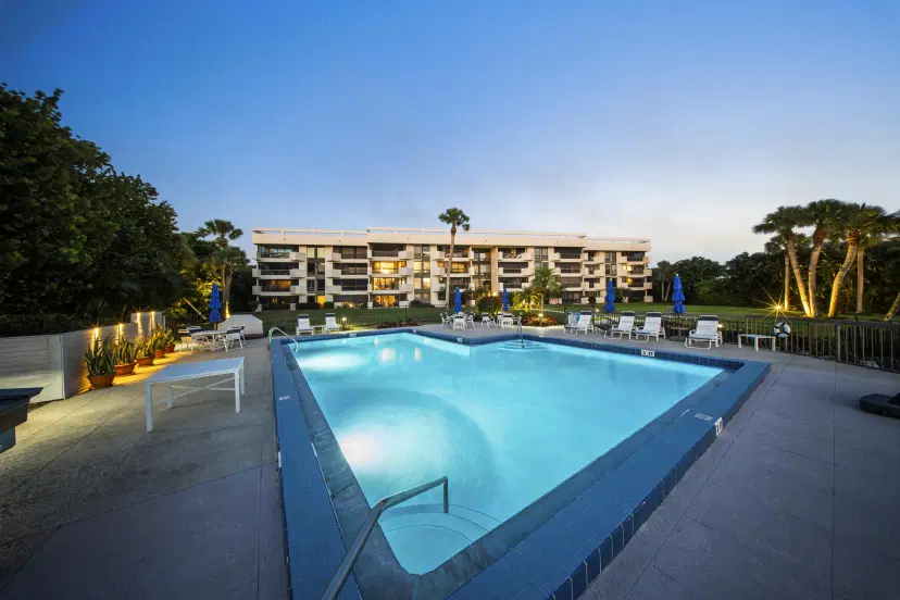 Picture of 625 NW North River Drive 308, Stuart FL 34994