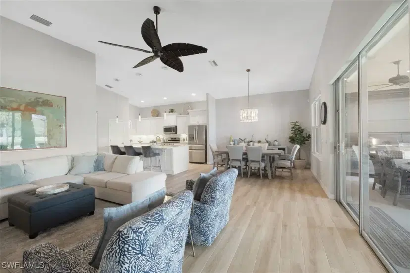 Picture of 10304 Porto Romano Dr, Miromar Lakes FL 33913