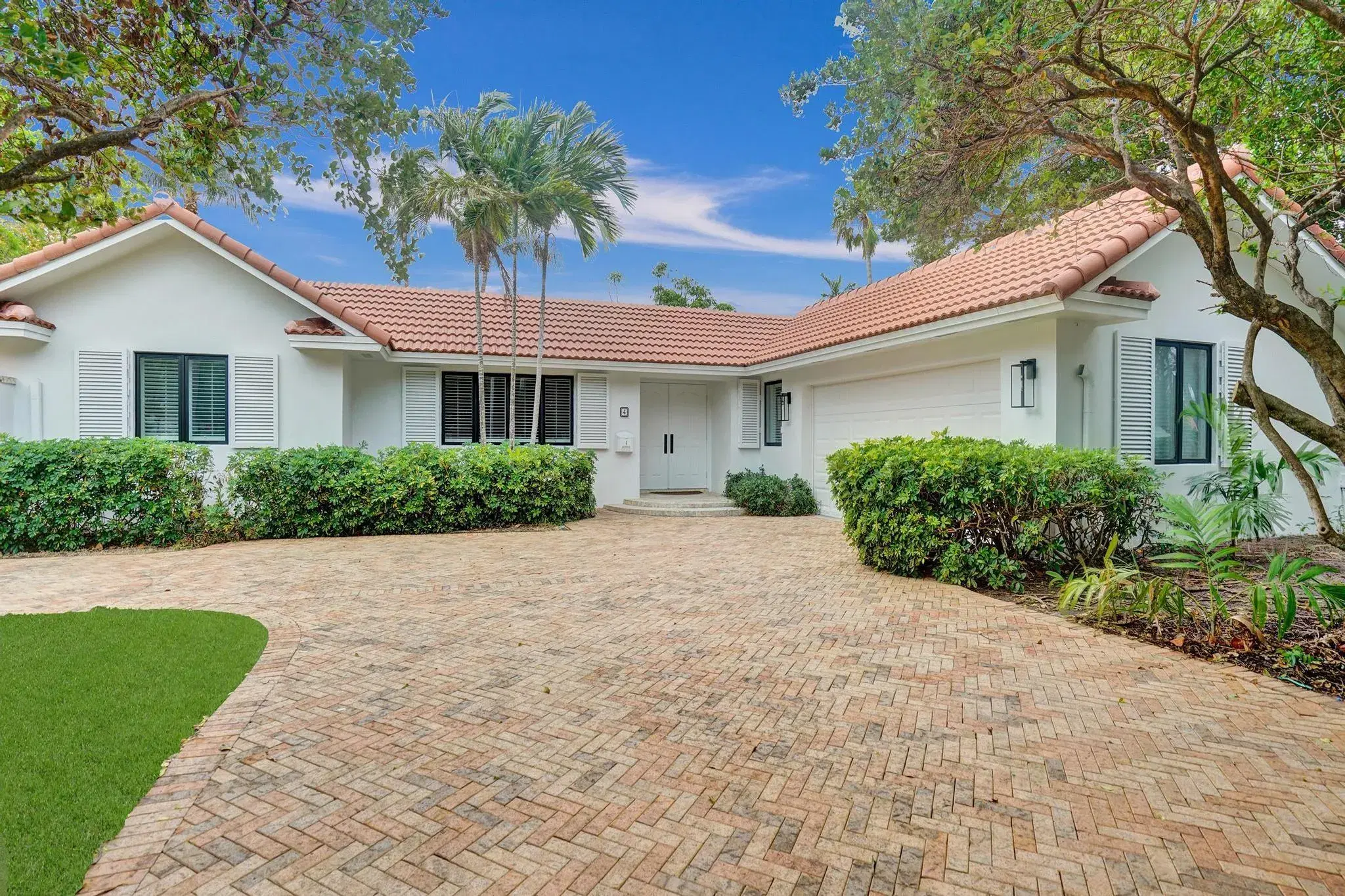 Picture of 4 Gatehouse Rd, Fort Lauderdale, FL 33308