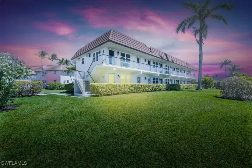 Picture of 240 N Collier Blvd F1, Marco Island FL 34145