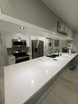 Picture of 4433 Treehouse Ln E, Tamarac, FL 33319