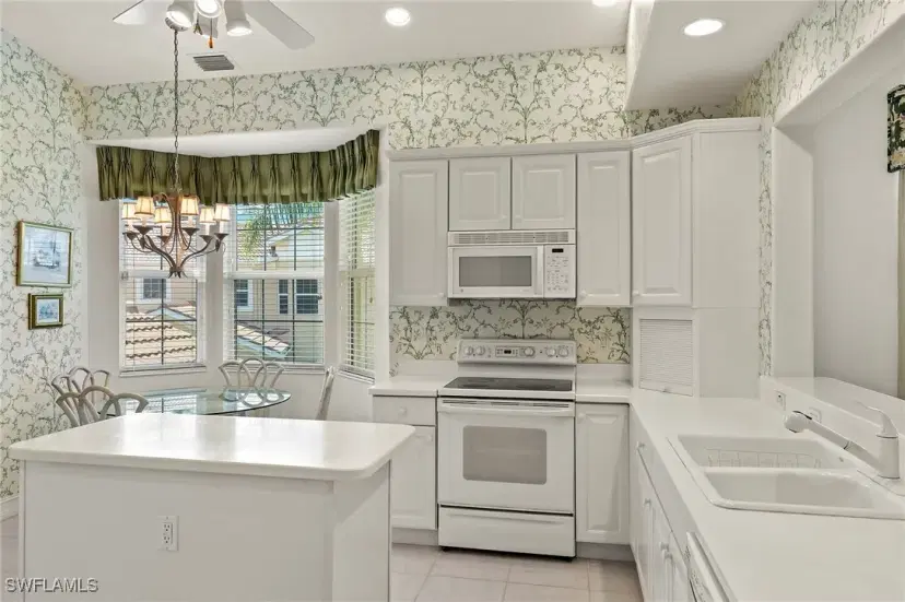 Picture of 6035 Trophy Dr 103, Naples FL 34110