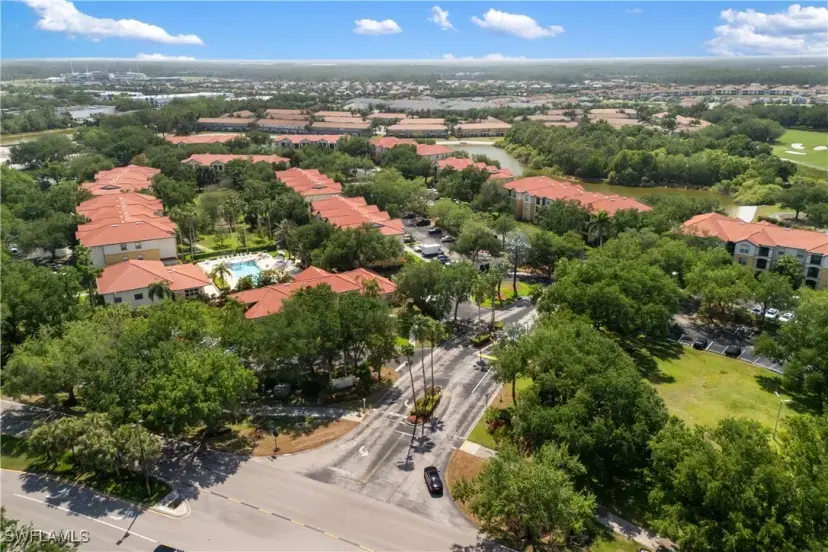 Picture of 11520 Villa Grand 1018, Fort Myers FL 33913