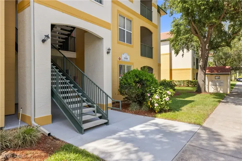 Picture of 11520 Villa Grand 1018, Fort Myers FL 33913