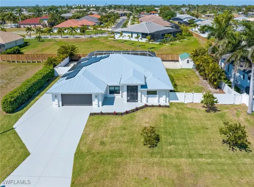 Picture of 2138 SW 8Th Ct, Cape Coral FL 33991