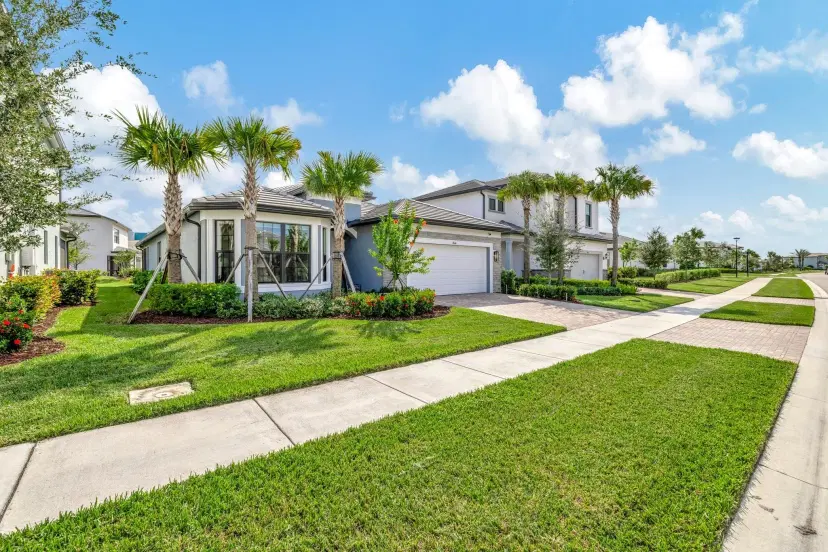 Picture of 2644 Primrose Pl, Fort Lauderdale FL 33309