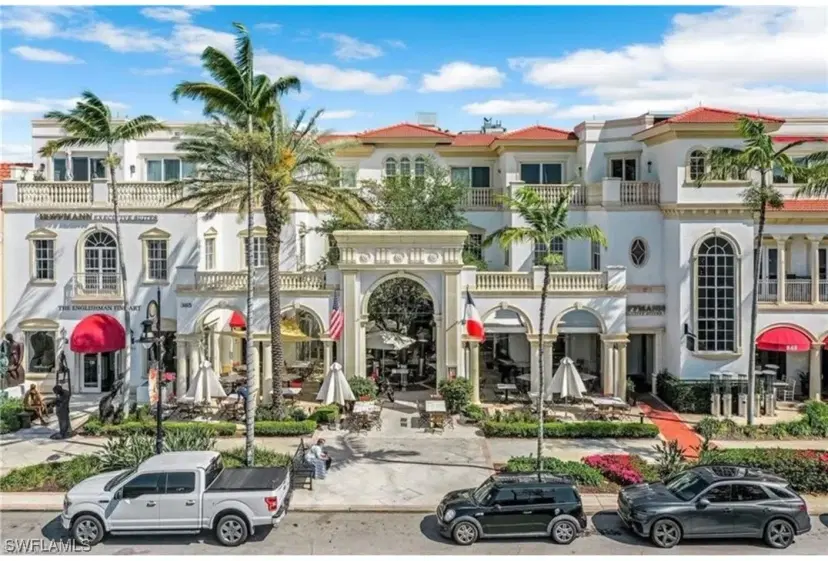Picture of 365 5Th Ave S 307, Naples FL 34102