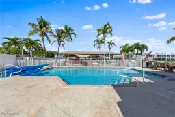 Picture of 4546 SE 6Th Pl E, Cape Coral, FL 33904