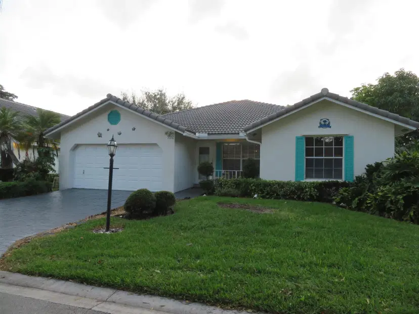 Picture of 5372 Pine Circle, Coral Springs FL 33067