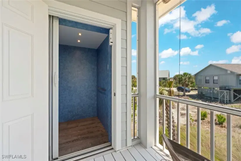 Picture of 984 Black Skimmer Way, Sanibel FL 33957