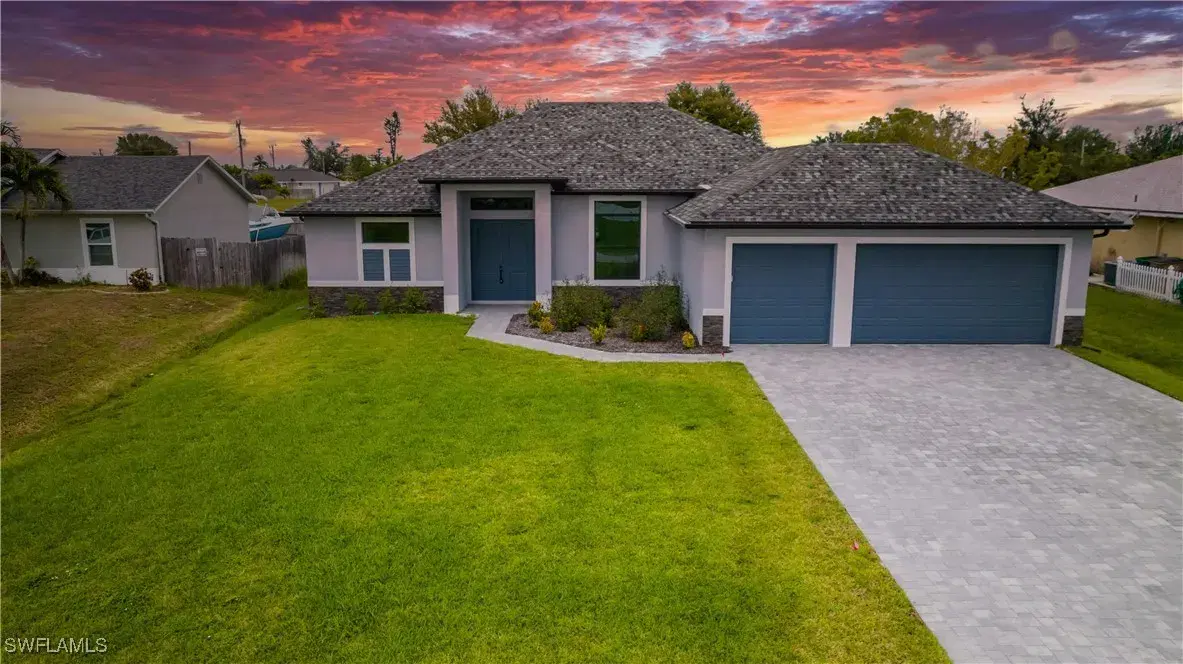 Picture of 459 NE 2Nd Pl, Cape Coral, FL 33909