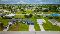 Picture of 459 NE 2Nd Pl, Cape Coral, FL 33909
