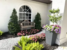 Picture of 28939 Winthrop Cir, Bonita Springs, FL 34134