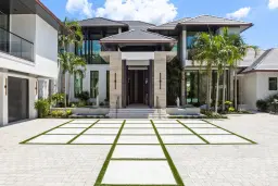 Picture of 228 Bears Club Drive, Jupiter, FL 33477