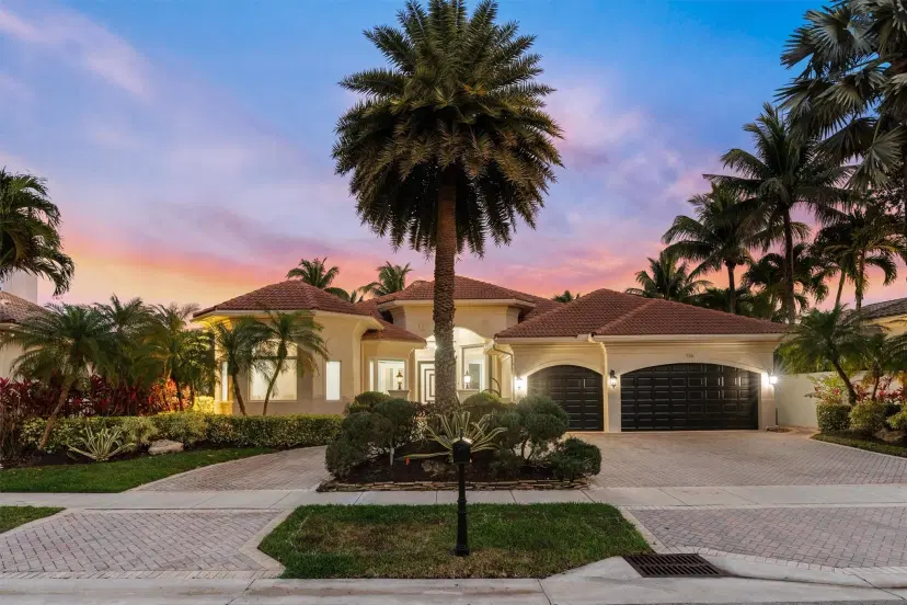 Picture of 750 Coconut Palm Ter, Plantation FL 33324