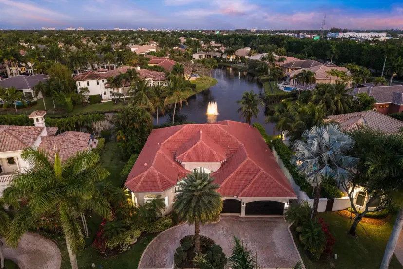 Picture of 750 Coconut Palm Ter, Plantation FL 33324