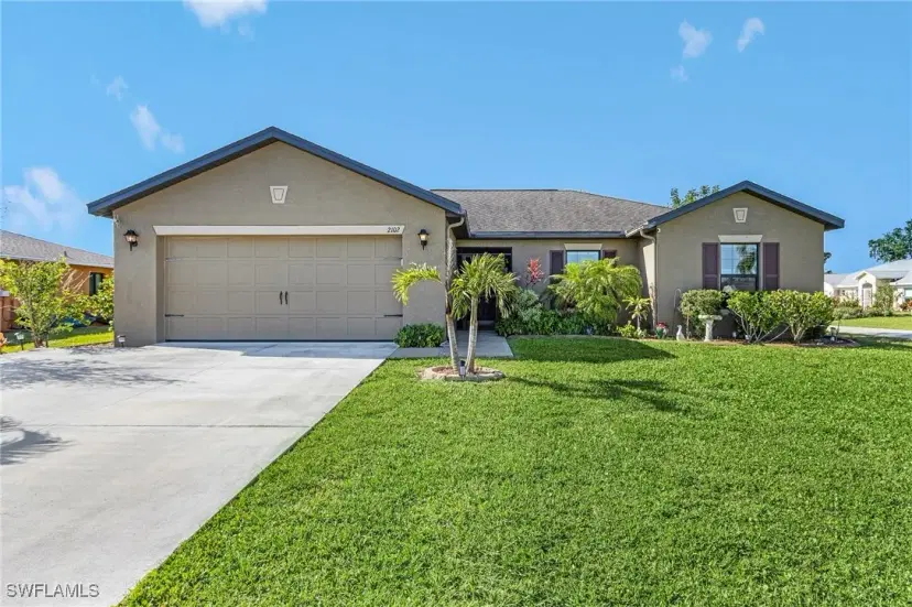 Picture of 2102 Bolado Pkwy, Cape Coral FL 33990