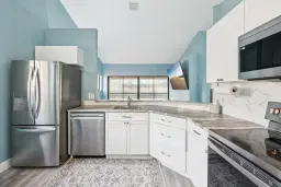 Picture of 4 Via De Casas 201, Boynton Beach, FL 33426