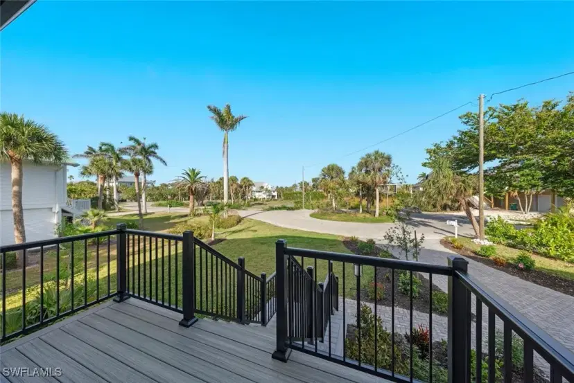 Picture of 483 Sea Walk Ct, Sanibel FL 33957