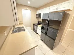Picture of 150 Pineview Road E3, Jupiter, FL 33469