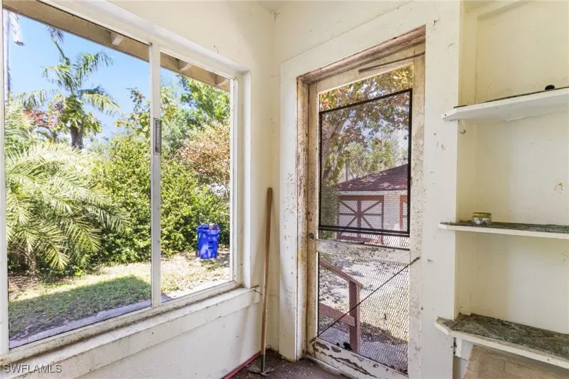 Picture of 1421 Steele St, Fort Myers FL 33901