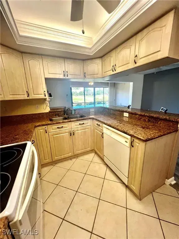 Picture of 5765 Trailwinds Dr 115, Fort Myers FL 33907