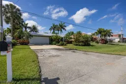 Picture of 2032 Coral Point Dr, Cape Coral, FL 33990