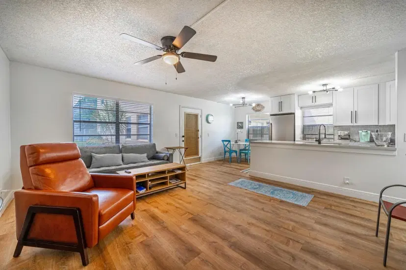 Picture of 52 Burgundy B, Delray Beach FL 33484