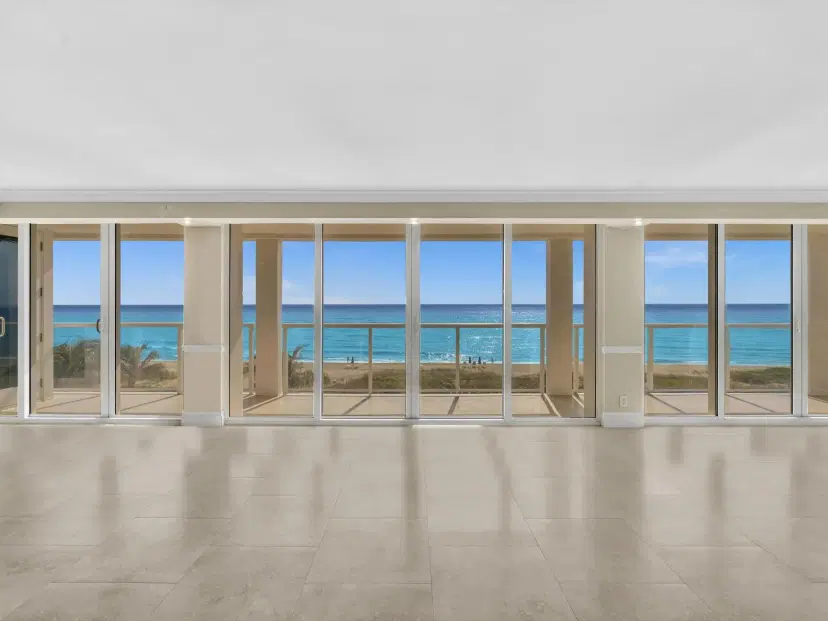 Picture of 2800 S Ocean Boulevard 4M, Boca Raton FL 33432