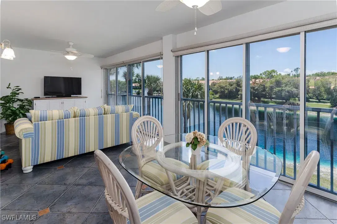 Picture of 6660 Beach Resort Dr 16, Naples, FL 34114