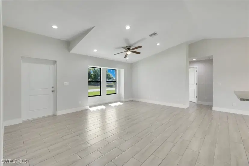 Picture of 4154 NW 39Th Ave, Cape Coral FL 33993