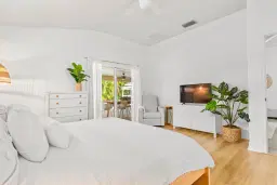 Picture of 832 Alexandra Avenue Sw, Vero Beach, FL 32968