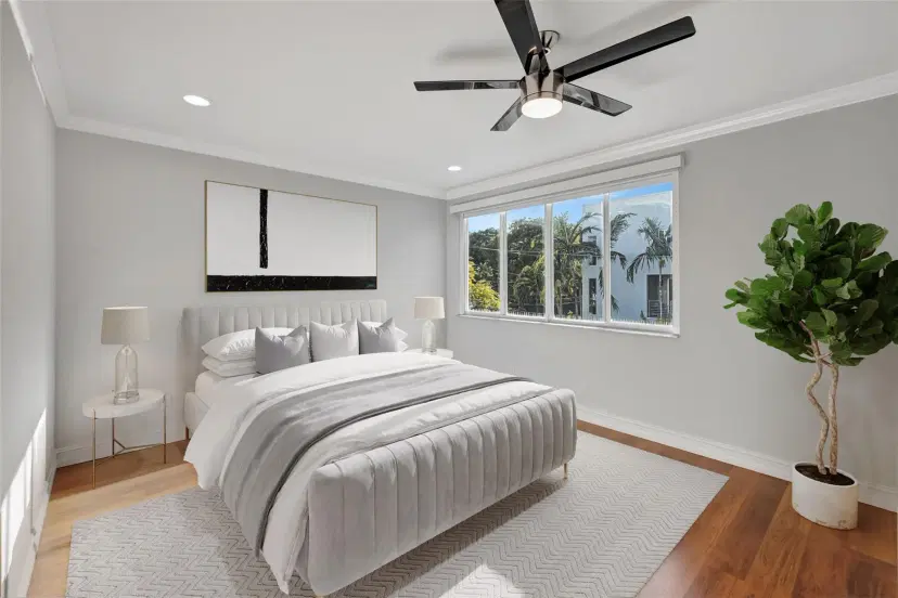 Picture of 605 NE 11Th Ave, Fort Lauderdale FL 33304