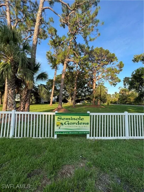 Picture of 431 Van Buren St D6, Fort Myers FL 33916