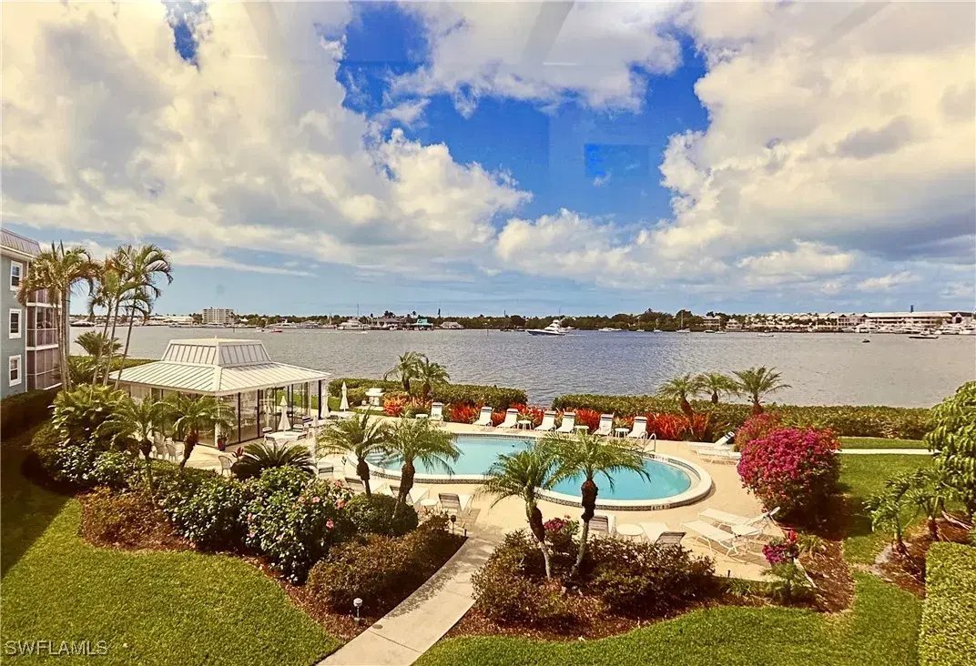 Picture of 1140 Little Neck Ct D37, Naples, FL 34102
