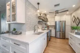 Picture of 1140 Little Neck Ct D37, Naples, FL 34102