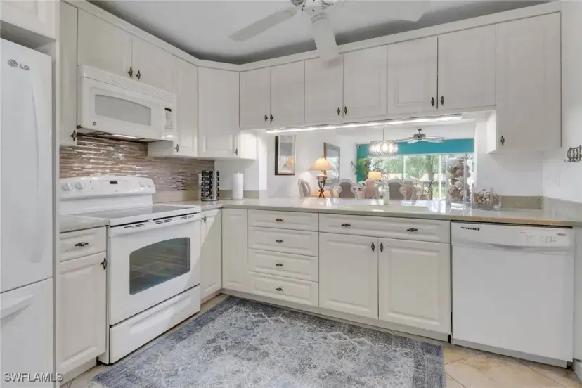 Picture of 5985 Bloomfield Cir D203, Naples FL 34112