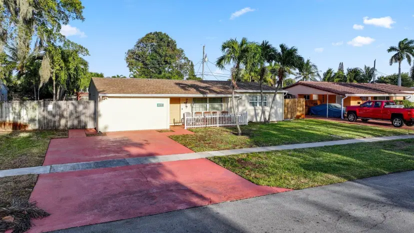 Picture of 1420 SW 1St Terrace, Deerfield Beach FL 33441