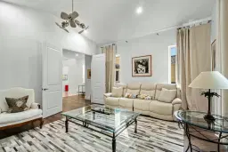 Picture of 121 Palm Point Circle C, Palm Beach Gardens, FL 33418