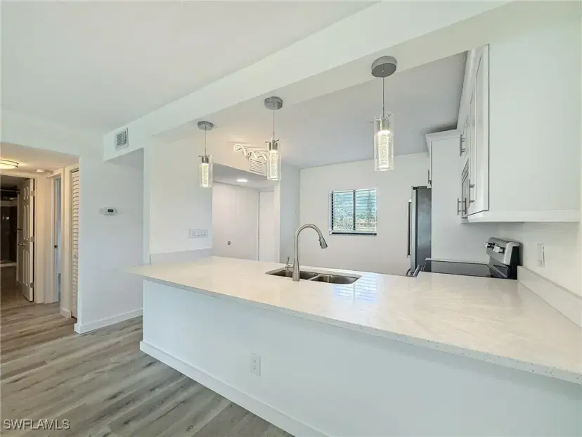 Picture of 16150 Bay Pointe Blvd 107, North Fort Myers, FL 33917