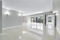 Picture of 6593 Spring Bottom Way 237, Boca Raton, FL 33433