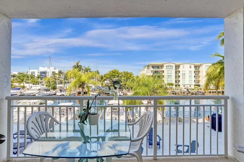 Picture of 155 Isle Of Venice Drive 304, Fort Lauderdale FL 33301