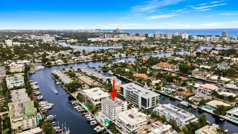 Picture of 155 Isle Of Venice Drive 304, Fort Lauderdale FL 33301