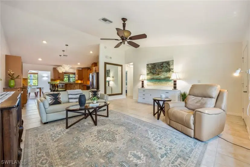 Picture of 10142 Tropical Dr, Bonita Springs FL 34135
