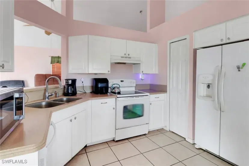 Picture of 321 NW 19Th Ter, Cape Coral FL 33993