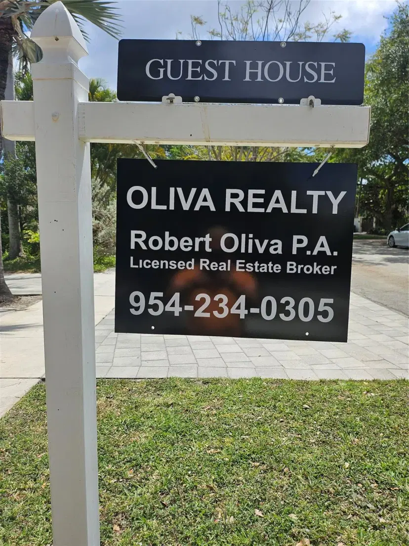 Picture of 621 SE 5Th Ct, Fort Lauderdale FL 33301