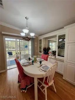 Picture of 1631 Diamond Lake Cir, Naples, FL 34114
