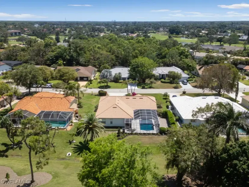 Picture of 206 Palmetto Dunes Cir, Naples FL 34113