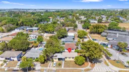 Picture of 631 NE 171St St, Miami, FL 33162